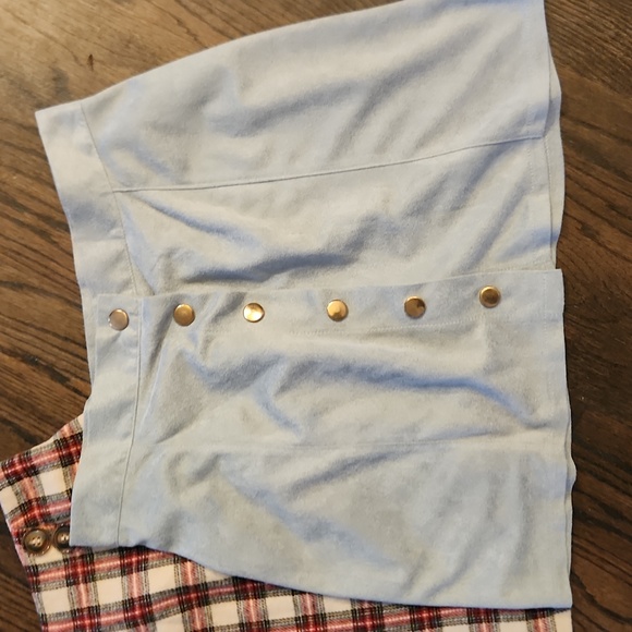 Lot 2 Size Medium Skirts - Picture 3 of 8